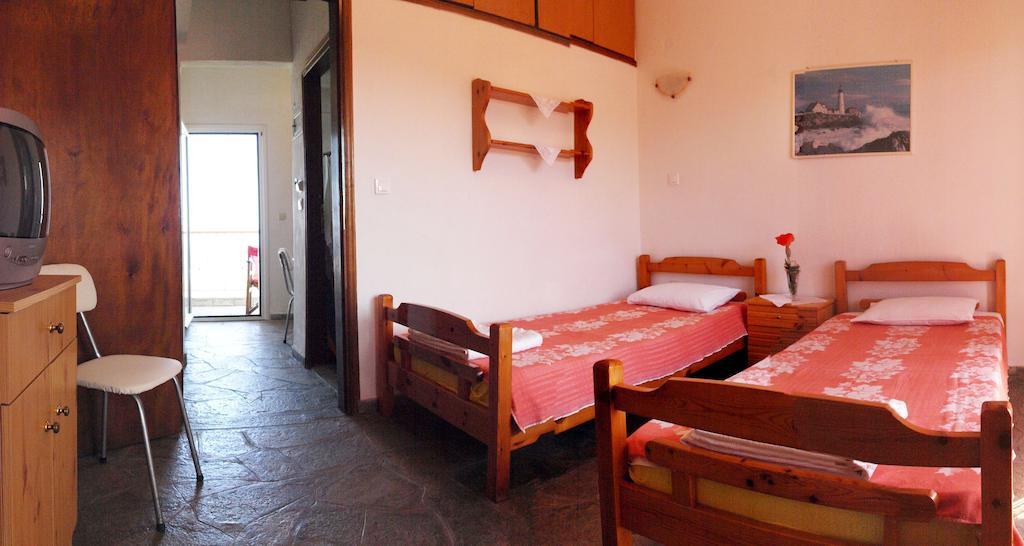 Aris Pension Agia Paraskevi (Kassandra) Quarto foto